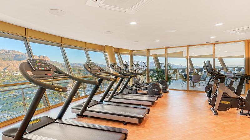 Foto 410a5c90-1269-4112-bdef-776eef38908a. Appartement dans avenida mexico 7 dans Playa Poniente Benidorm