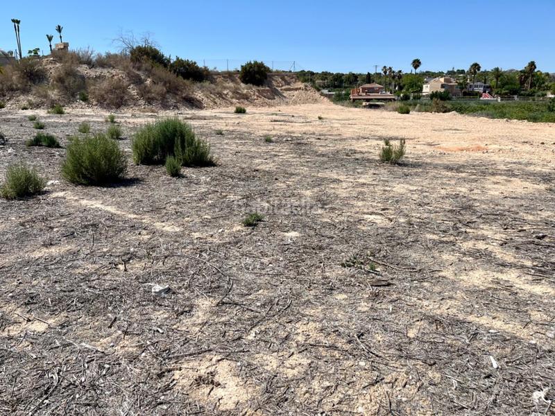 Foto 4d8f4ba8-cdf9-4069-8379-0cda881eadf5. Terreno residencial parcela para construir chalet en Elche / Elx