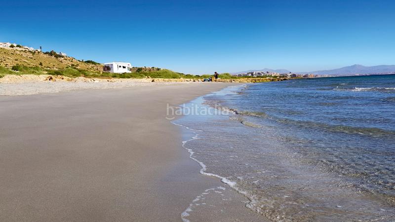 Foto c47b2d0e-27b1-4863-ae07-3360e446c942. Planta baixa amb calefacció aparcament piscina a Santa Pola