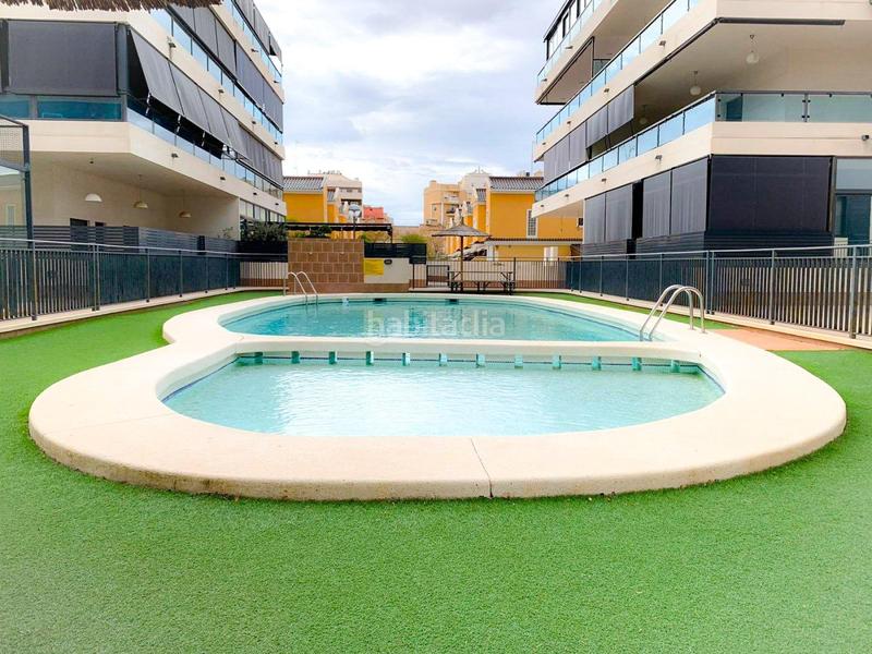 Foto 6024be06-673e-4bbe-889c-365625eec9b8. Planta baixa amb calefacció aparcament piscina a Elche / Elx