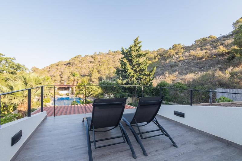 Foto 49bf86a8-7e05-47f4-afdc-0ea886fcfd35. Chalet avec chauffage parking piscine dans El Castillo Aspe