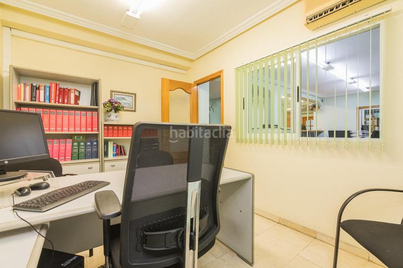 Foto 0753757e-4cb1-43d2-aa17-f90e984d0af0. Location local commercial dans Pont Nou - Corazón de Jesús Elche / Elx