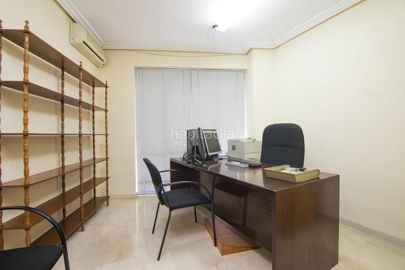 Foto 1fd84fa3-ff1c-4511-bc3d-f8cb9ca42e23. Location local commercial dans Pont Nou - Corazón de Jesús Elche / Elx