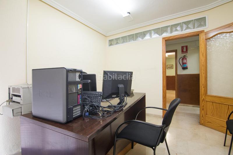 Foto 5c117600-0a80-4615-a61a-8964558b336c. Location local commercial dans Pont Nou - Corazón de Jesús Elche / Elx