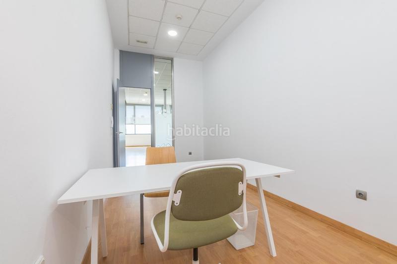 Foto 1ffc3f4a-b8ff-4c20-89f9-d68ef0360769. Lloguer local comercial a Torrellano Elche / Elx