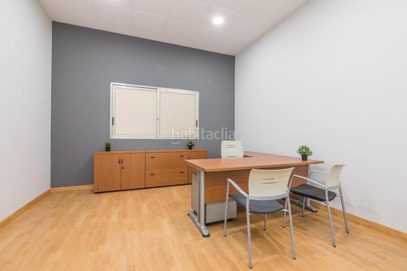 Foto 33cbea4a-cd23-4aa4-9fab-cba225e82232. Location local commercial dans Torrellano Elche / Elx