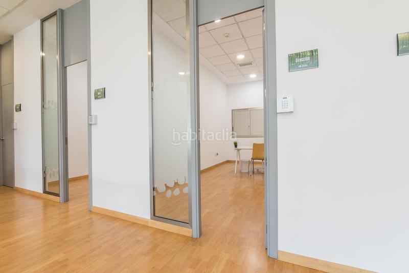 Foto 3291fae6-a1b6-4a89-8785-8fd44d3c7f5a. Rent business premise in Torrellano Elche / Elx