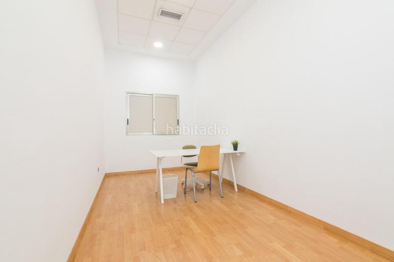 Foto 6aa224e6-bc54-42fd-a5fe-dc4edf227d85. Rent business premise in Torrellano Elche / Elx