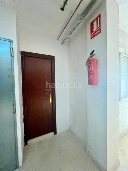 Foto 73a82578-5850-4969-b1be-46e6363aeebe. Alquiler local comercial superlocal de 3 plantas!!! en alquiler en Elche / Elx