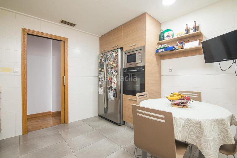 Foto c1738381-28e2-4a0d-a11e-939b95a53f66. Flat with heating in El Raval - Portes Encarnades Elche / Elx