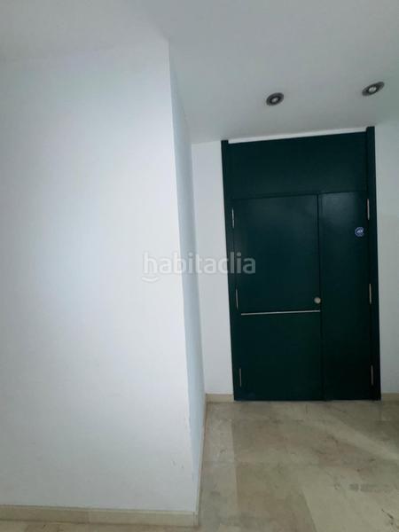 Foto b6399327-47ca-4885-a15f-96d94f621720. Lloguer local comercial a Nou Altabix Elche / Elx