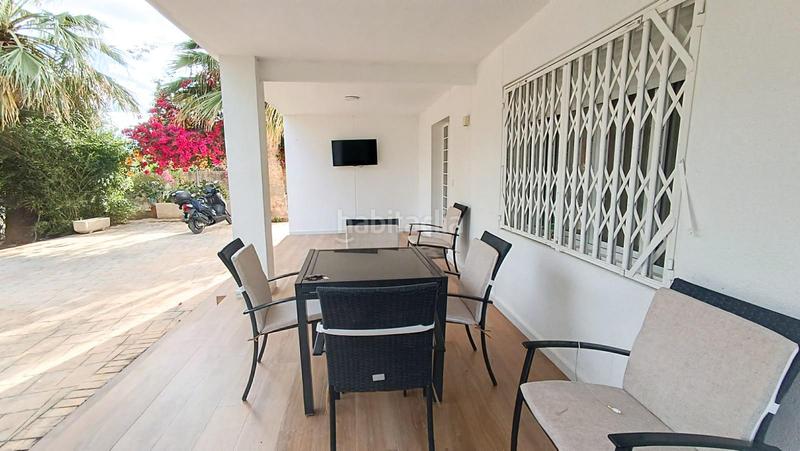 Foto 40622992-4534-4ce5-a276-a2ac5da8388e. Chalet venta chalet urbano con piscina a pocos metros farmacia peña las águilas en Elche / Elx