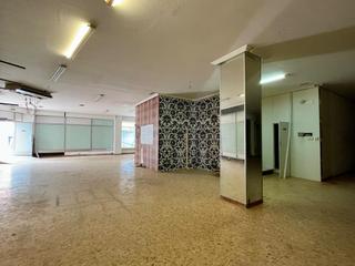Local Comercial en Reina Victoria - Miguel Hernández