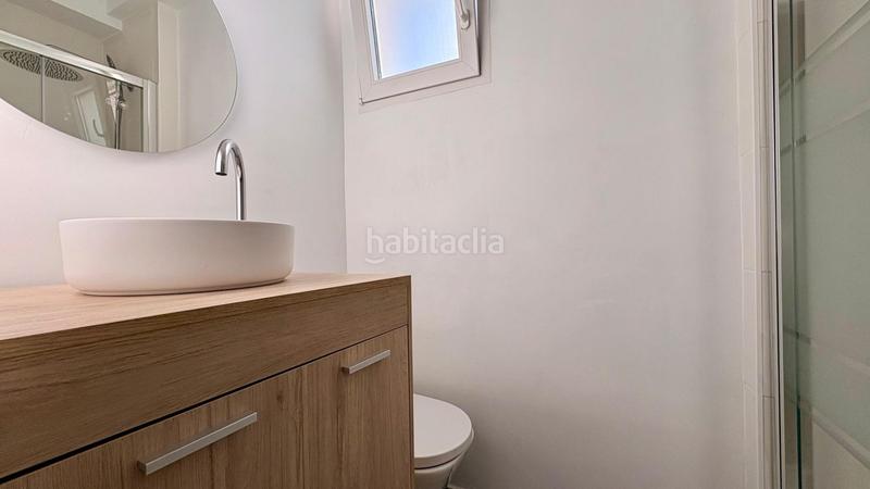 Foto 37a43062-314b-4210-bc25-9f9169d7b476. Rent penthouse with heating in Centro Elche / Elx
