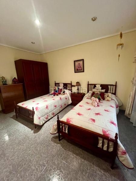Foto 04dad89f-0349-4cce-aada-3eed2bb49089. Piso  grande para tu familia grande! en Camí dels Magros - Casablanca Elche / Elx