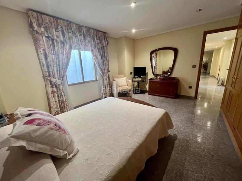 Foto 5abb9935-f48f-4ca5-a11c-923b8b081946. Piso  grande para tu familia grande! en Camí dels Magros - Casablanca Elche / Elx