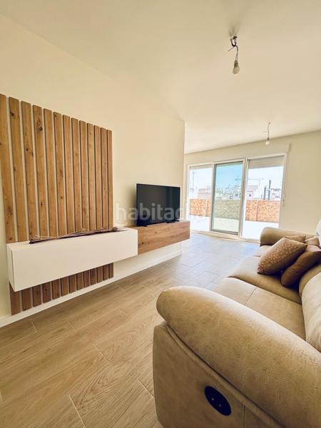 Foto 191b96cc-732b-4c62-8302-926f5b2d62d1. Ático en calle gabriel miro 21 magnifico ático a estrenar a un paso del mar en Santa Pola