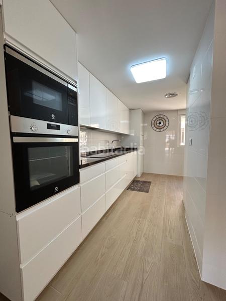 Foto f028b919-8366-4a64-89d0-c25e15c7fb4b. Ático en calle gabriel miro 21 magnifico ático a estrenar a un paso del mar en Santa Pola