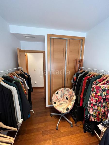 Foto 9907ef03-a5bd-4c95-95ed-d42387c1057c. Rent flat with parking in Centro Elche / Elx