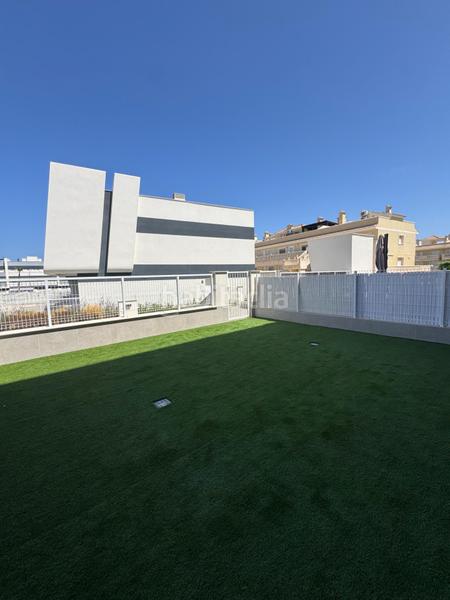 Foto d6b3f3cd-582d-41c2-8b09-69844ce7c75c. Erdgeschoss mit parking pool in Panorama-Sierramar Santa Pola