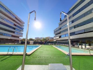 Planta baixa a Ciutat Universitària. Venta maravillosa planta baja, 58m terraza, piscina, altabix nue