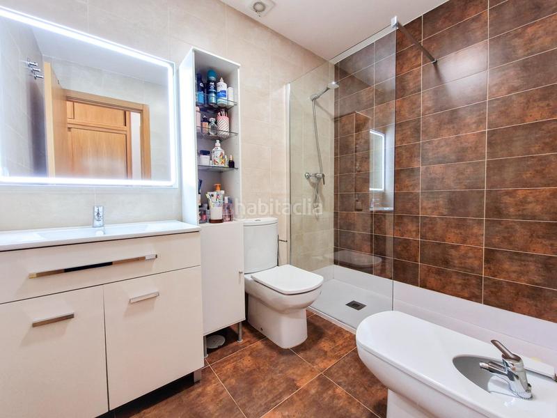 Foto 14712e06-42c7-4bd3-aaad-9e6b2aac4ed6. Planta baja estupenda planta baja esquina, 30m terraza, garaje, trastero, piscina, reformada, campo fútbol en Elche / Elx