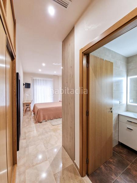 Foto c85f2dbe-b938-4fda-99e1-0b2bd0f0a317. Planta baja estupenda planta baja esquina, 30m terraza, garaje, trastero, piscina, reformada, campo fútbol en Elche / Elx