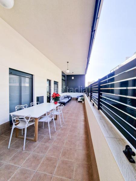 Foto d9aaab13-ac19-4cec-bcf8-c9eb1f03f739. Planta baja estupenda planta baja esquina, 30m terraza, garaje, trastero, piscina, reformada, campo fútbol en Elche / Elx