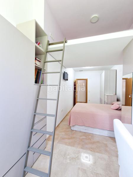 Foto f17a335b-6125-4d93-8006-7832aa85c2c5. Planta baja estupenda planta baja esquina, 30m terraza, garaje, trastero, piscina, reformada, campo fútbol en Elche / Elx