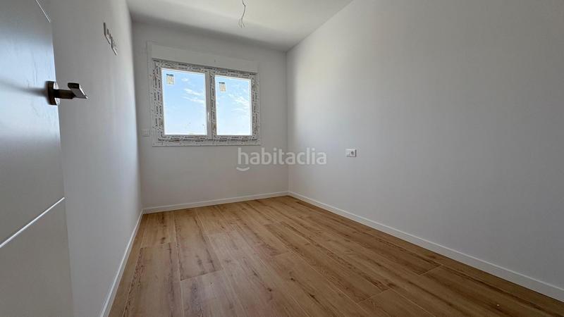 Foto 7fc69f03-7315-486b-9c03-d31166f2e92c. Casa adosada moderno adosado espacios amplios y acabados de calidad en Castalla