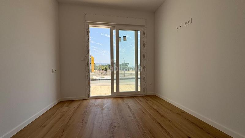 Foto 8c12f41e-93d2-49a9-9b84-e1ba006bf941. Casa adosada moderno adosado espacios amplios y acabados de calidad en Castalla