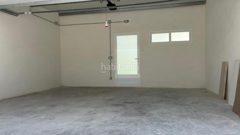 Foto 9957d6ff-a031-45eb-b89e-de751fd8abd3. Casa adosada moderno adosado espacios amplios y acabados de calidad en Castalla