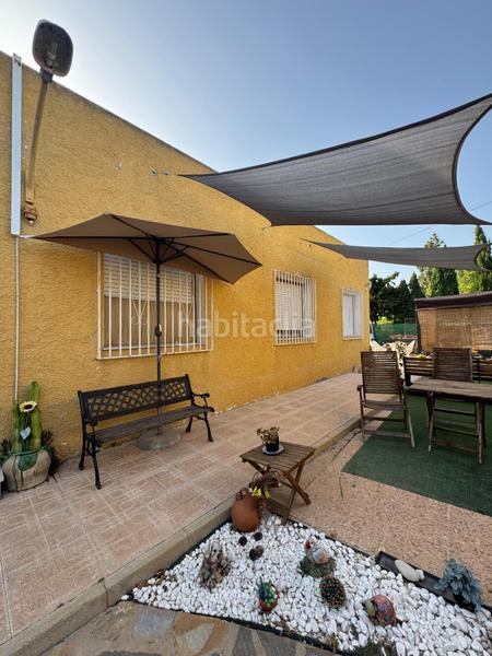 Foto 59cce46c-77ad-41e4-b749-f9de26223c09. Xalet amb calefacció aparcament piscina a Valverde Elche / Elx