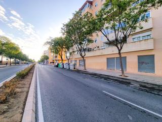 Geschäftsraum in Ciutat Universitària. Local junto zona expansión y auge,  kelme  altabix nuevo