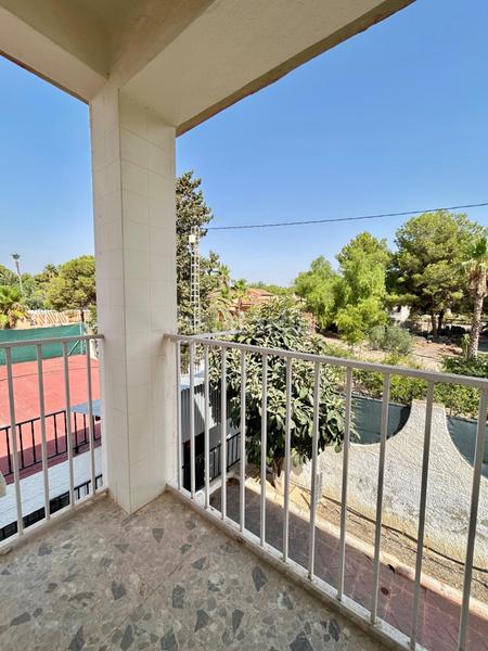 Foto 1e297f1f-607d-4020-b056-0d55f3edd972. Chalet mit parking pool in Peña de las Águilas Elche / Elx