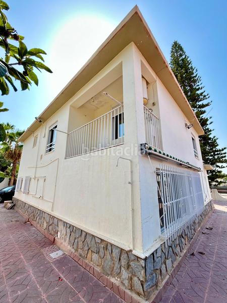 Foto 3538efa3-75b9-4630-a072-58cd8f24e529. Chalet mit parking pool in Peña de las Águilas Elche / Elx