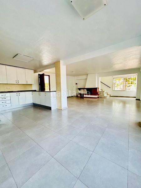 Foto 306ec752-6139-41d1-a5d7-1a24198b9125. Chalet avec parking piscine dans Peña de las Águilas Elche / Elx