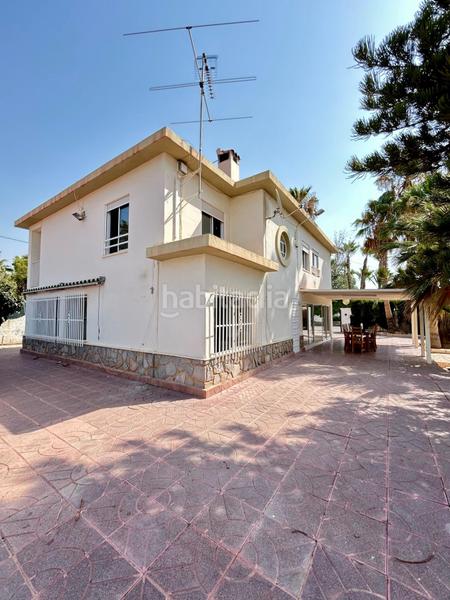 Foto 39301db3-6a59-4253-96ac-50e11d210c9e. Chalet avec parking piscine dans Peña de las Águilas Elche / Elx