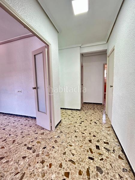 Foto 396148f9-a417-4e1d-b55e-c825a32201aa. Chalet avec parking piscine dans Peña de las Águilas Elche / Elx