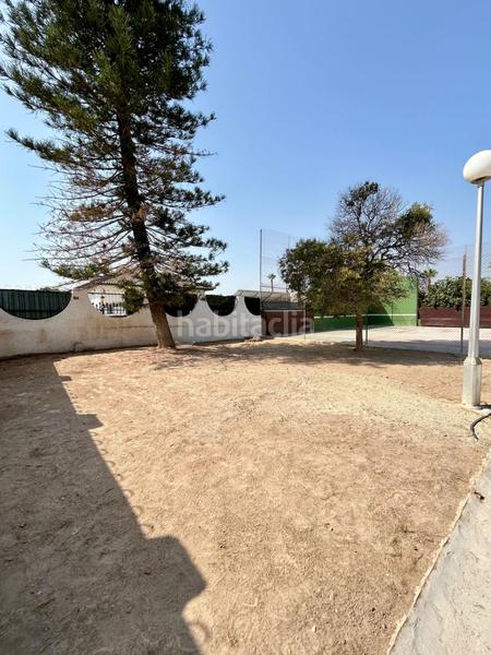 Foto 4066ccfe-35ca-4453-bd5d-965f1b3311c1. Chalet avec parking piscine dans Peña de las Águilas Elche / Elx