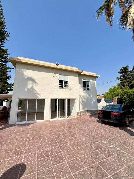 Foto 76a65c7e-a315-4162-8bd3-078ddc4687f1. Chalet avec parking piscine dans Peña de las Águilas Elche / Elx