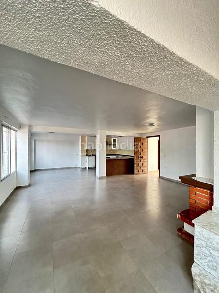 Foto a334e3ab-124b-4209-bb3a-f4f0d85f4d6b. Chalet avec parking piscine dans Peña de las Águilas Elche / Elx