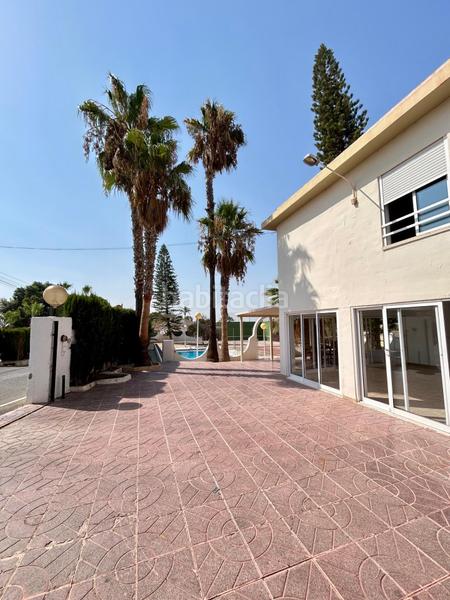 Foto d1a14d65-a88b-4727-af26-8b60e4277600. Chalet avec parking piscine dans Peña de las Águilas Elche / Elx