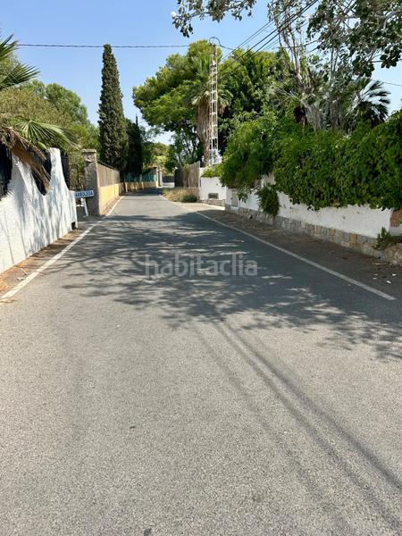 Foto d7a6cd39-fc02-4380-b38a-e021fbc29c09. Chalet avec parking piscine dans Peña de las Águilas Elche / Elx