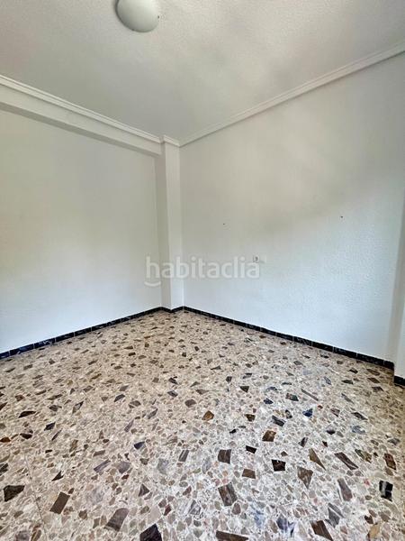 Foto da37ee47-d533-447d-8fda-0433f8fcebc7. Chalet avec parking piscine dans Peña de las Águilas Elche / Elx