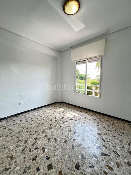 Foto e822a585-7253-4f0a-a08b-c469ab3c533d. Chalet avec parking piscine dans Peña de las Águilas Elche / Elx