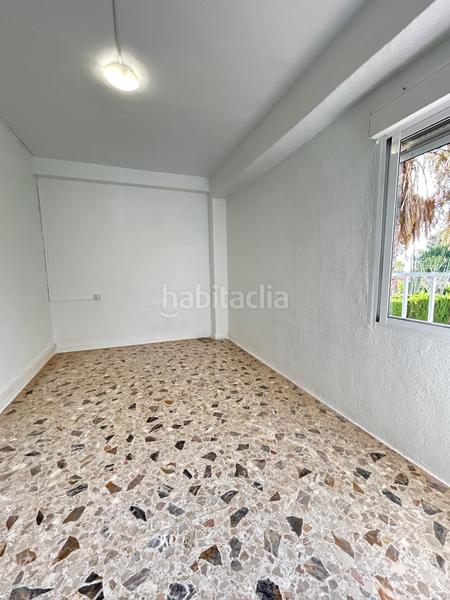 Foto ebbb121f-d267-4bdf-b1de-b4c50d805616. Chalet avec parking piscine dans Peña de las Águilas Elche / Elx