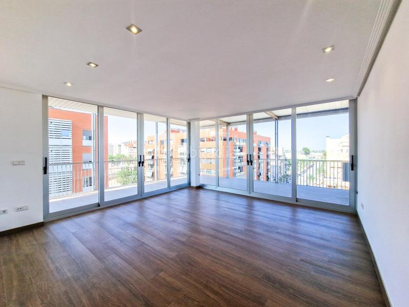 Foto bf36f873-aa45-49d6-a22c-102e0aadc510. Lloguer pis a calle jose antonio cañete juare 8 a Elche / Elx