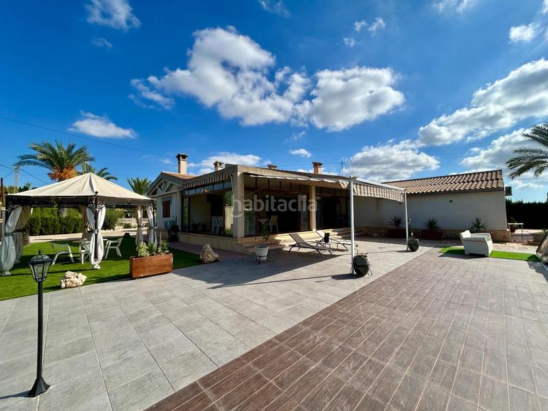 Foto b68f4038-e22d-4f3a-a6e6-ad0e793ec9e7. Chalet con riscaldamento parcheggio piscina in La Algoda - Matola - Llano de San José Elche / Elx