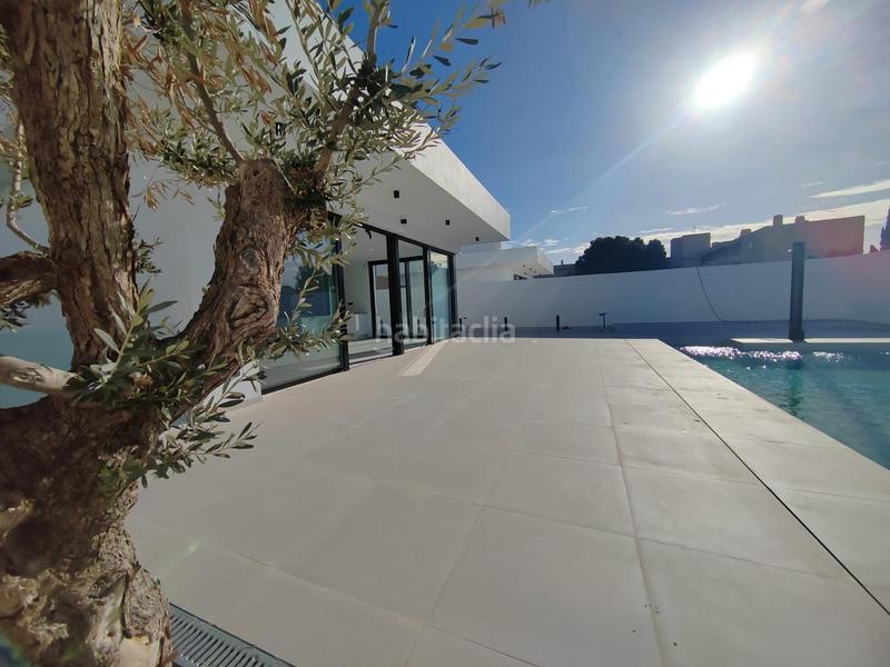 Foto 094c7ccf-571a-4d2a-84e4-b14f52f7de7f. Chalet estrena tu villa en san juan en La Font-Mezquitas San Juan de Alicante